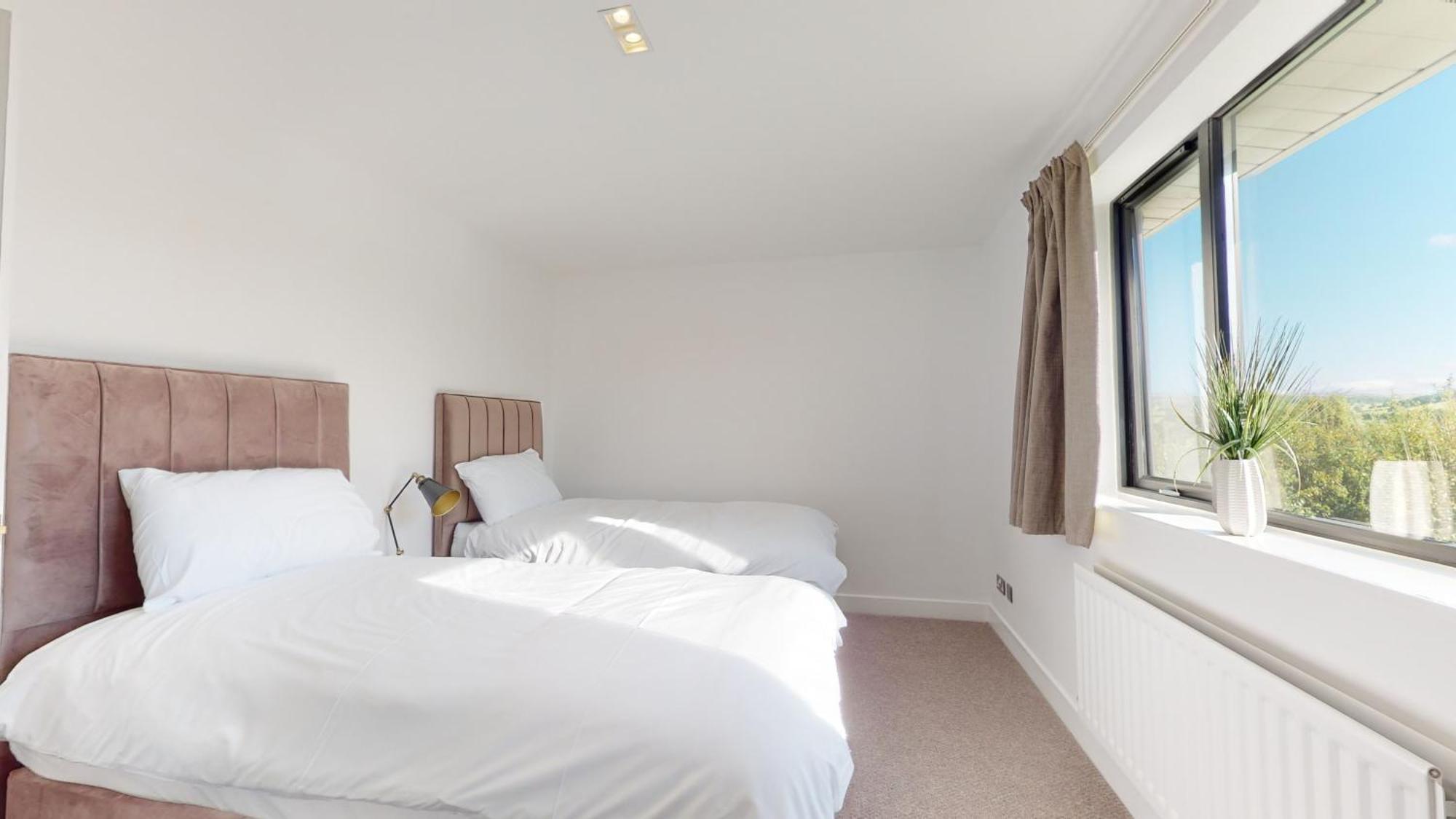 Low Greenlands Holiday Park - Luxury House & Luxury Glamping Pods Lancaster Eksteriør bilde